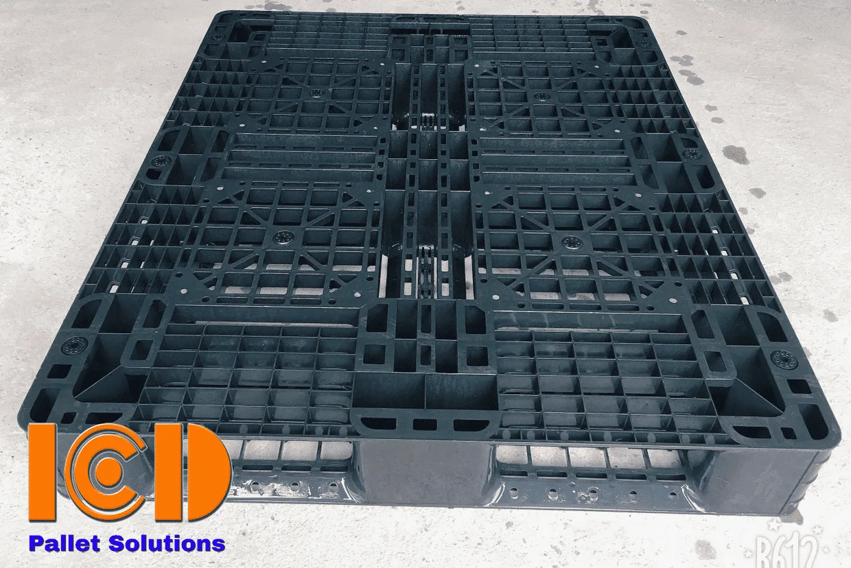 Pallet nhựa 1200x1000x150 mm màu đen giá rẻ
