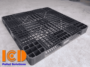 Pallet-nhựa-cũ-ICD-KT1100x1100x120mm-đen