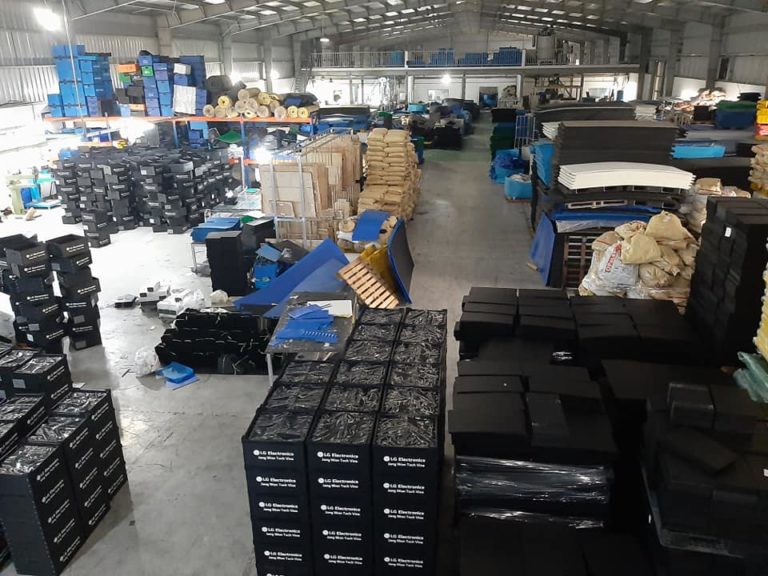 Xưởng gia công thùng nhựa Danpla từ tấm PP rỗng