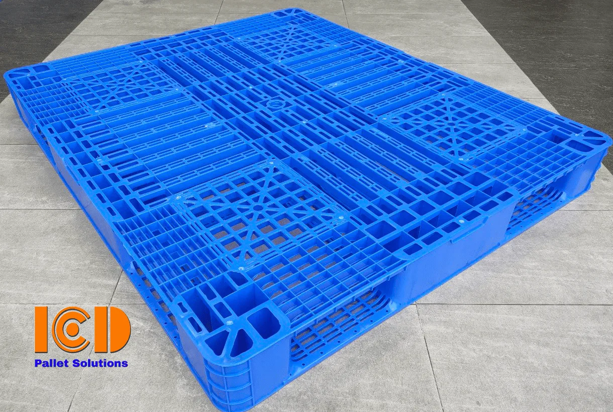 Pallet nhựa Xanh ICD WLV1113A3 KT 1300x1100x130mm
