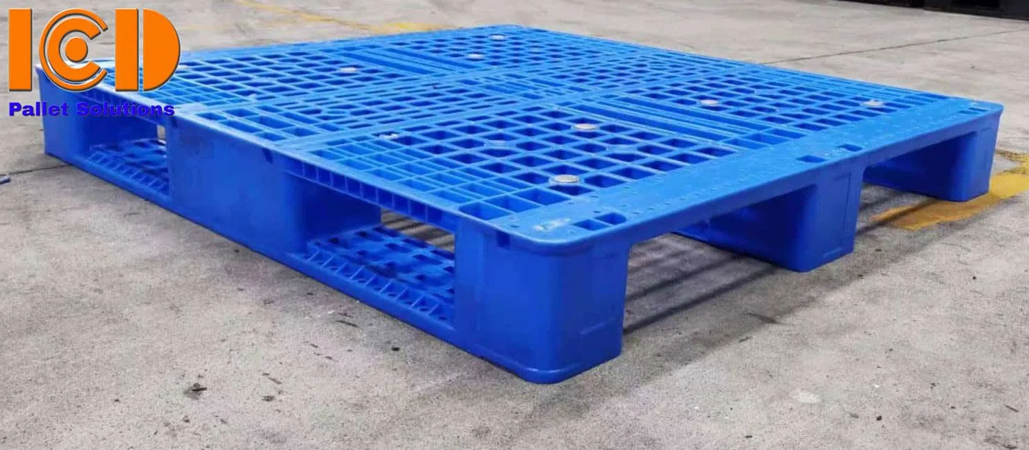 Pallet 3 chân ICD Việt Nam KT 1300x1200x160mm