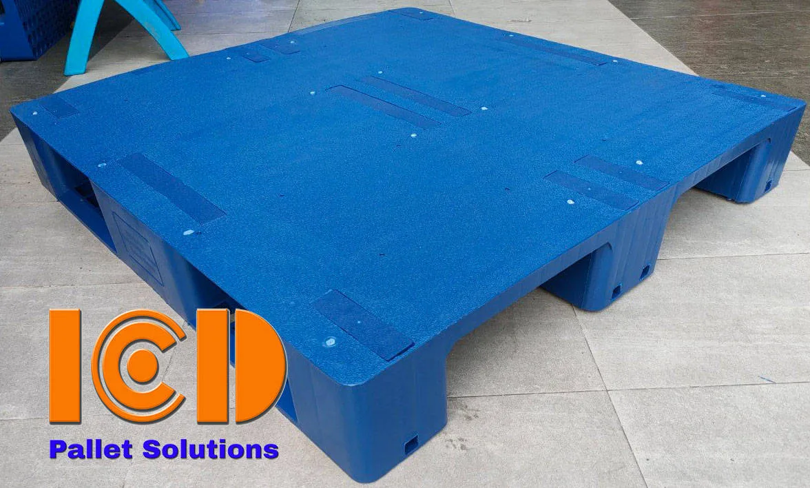 Pallet nhựa mặt kín ICD - EHS1111B3 KT1100x1100x165mm xanh tái sinh
