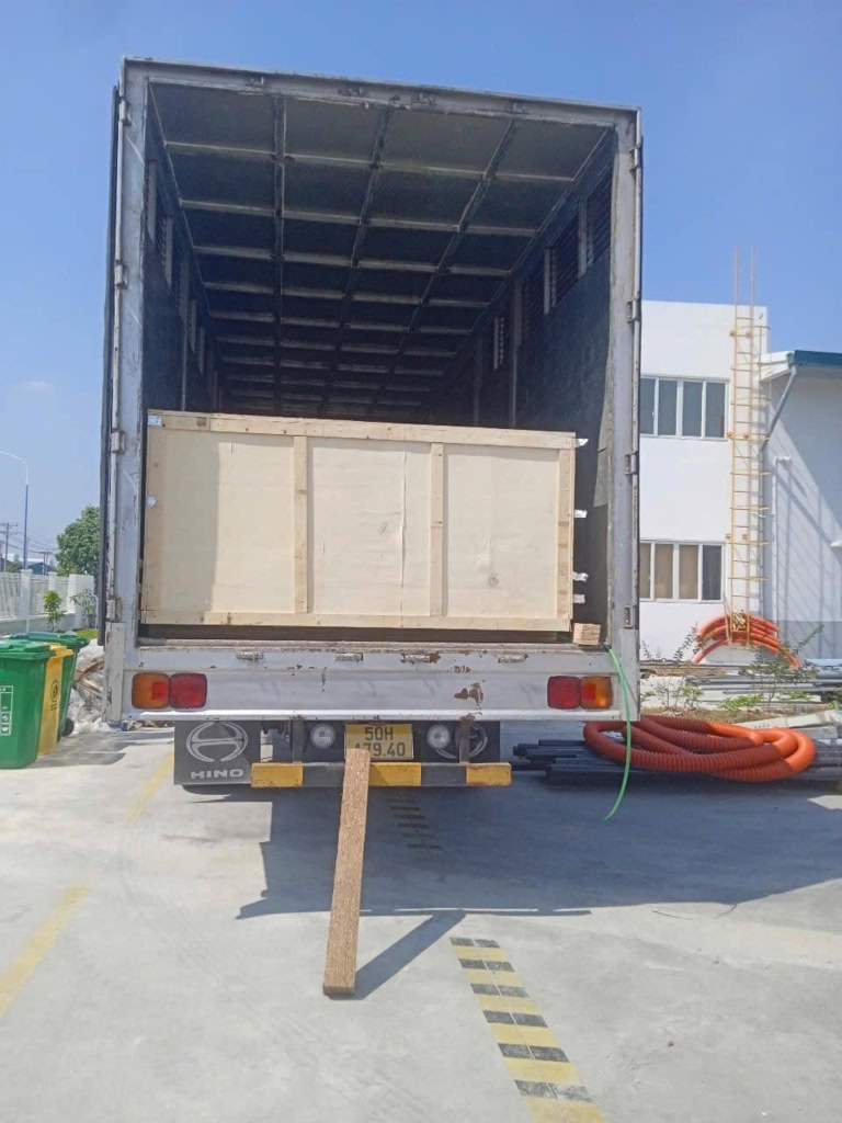 ICD Việt Nam Bàn Giao Máy Quấn Màng Co Tự Động