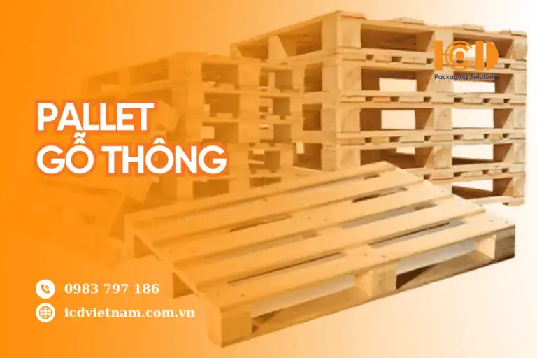Chồng pallet gỗ thông 4 hướng nâng màu gỗ sáng