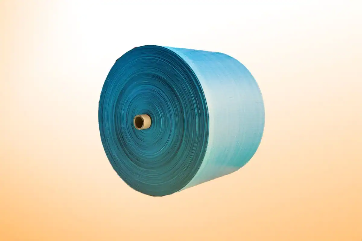 Roll of tubular woven PP fabric for industrial packaging