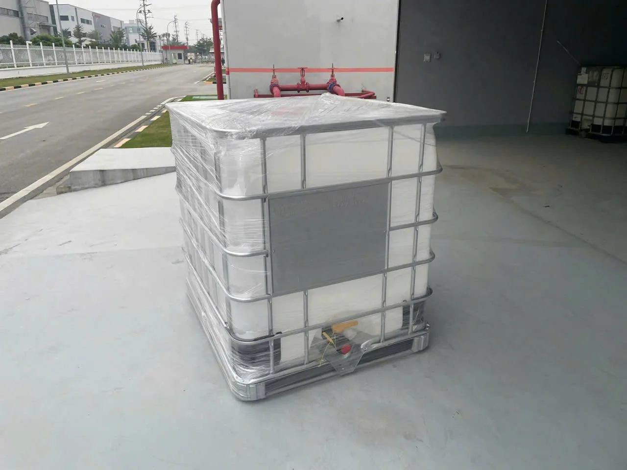 Large Plastic Container ICD-IBC-1000-NEW - product photo 11