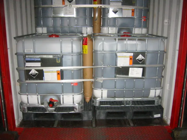 Túi khí chèn hàng dùng kèm dây chằng trong container