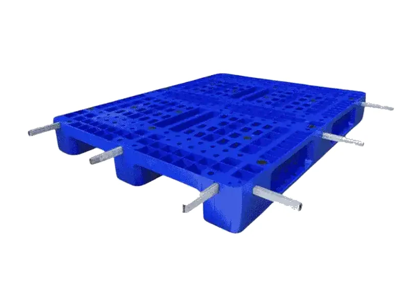 Pallet nhựa xanh dương 1200 x 1000 x 150 mm có các thanh thép luồn trong thân