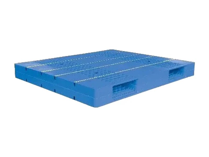 Pallet nhựa nhập khẩu Malaysia màu xanh dương mặt kín kích thước 1500 x 1300 x 150 mm