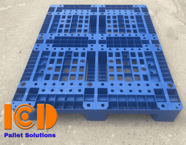 Pallet-nhua-IPS-PL10-3-chan-6-loi-thep-KT-1200x1000x150mm-anh-2